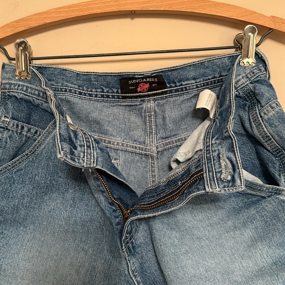 not you Mother’s shorts😉 Adorable Summer shorts - Picture 4 of 4